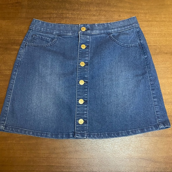 Express Dresses & Skirts - ⭐️ 5 for $20 - Express button up Jean Skirt - 6